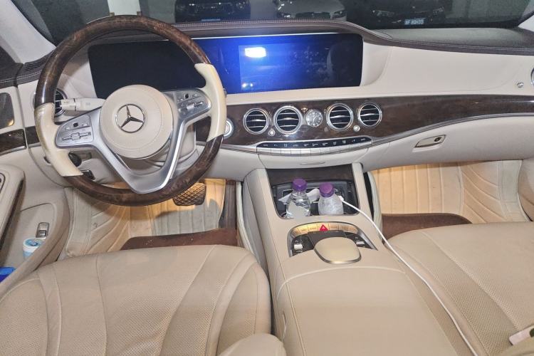 Used Mercedes-Benz S-Class 2019 S 350 L Luxury Edition Prestige Edition Center Console