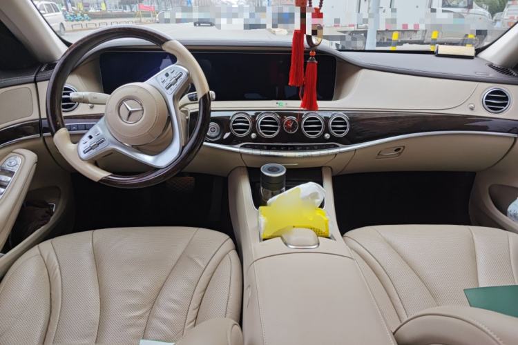 Used Mercedes-Benz S-Class 2019 S 350 L Prestige Model Ultimate Collection Center Console
