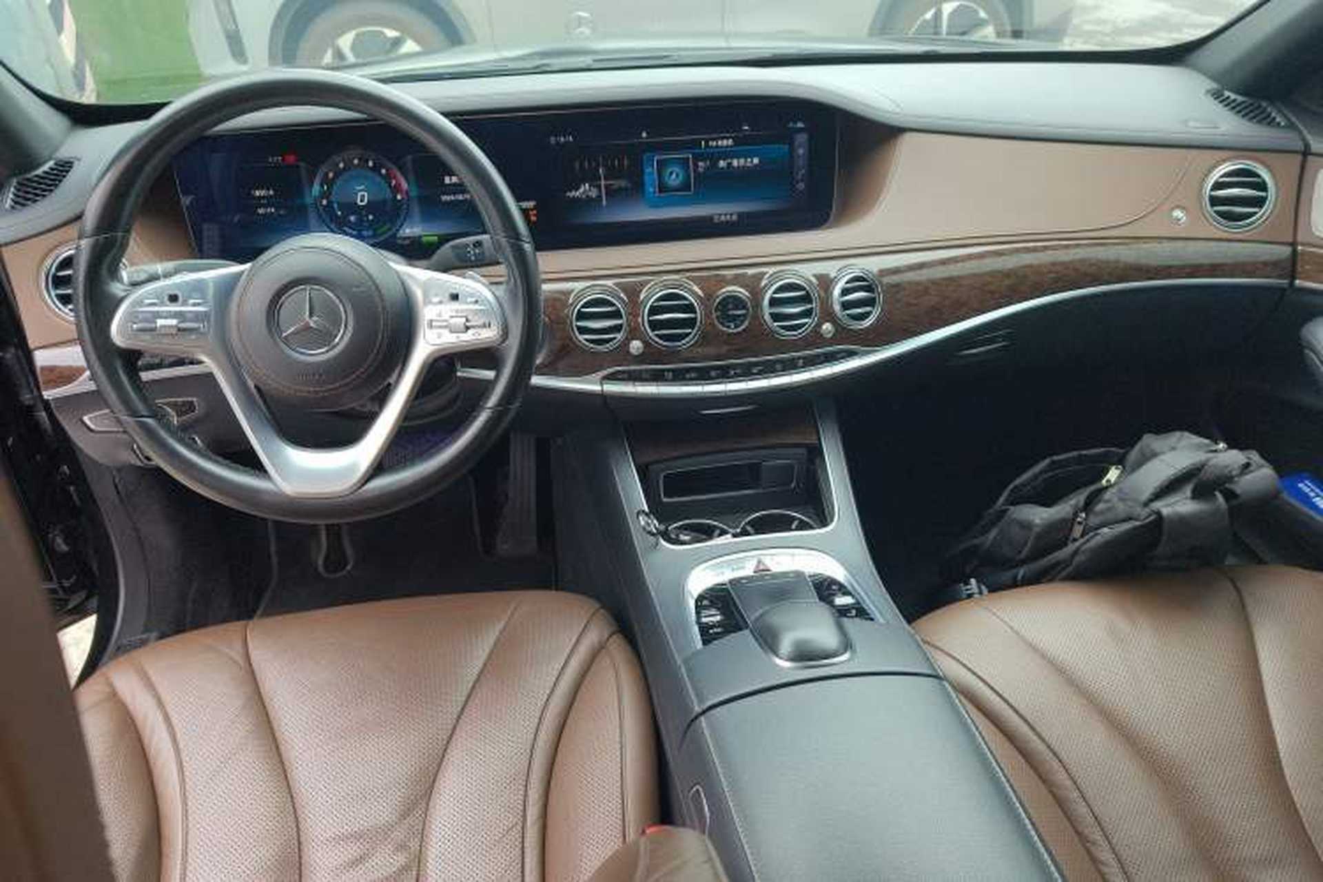 Used Mercedes-Benz S-Class 2019 S 320 L Center Console