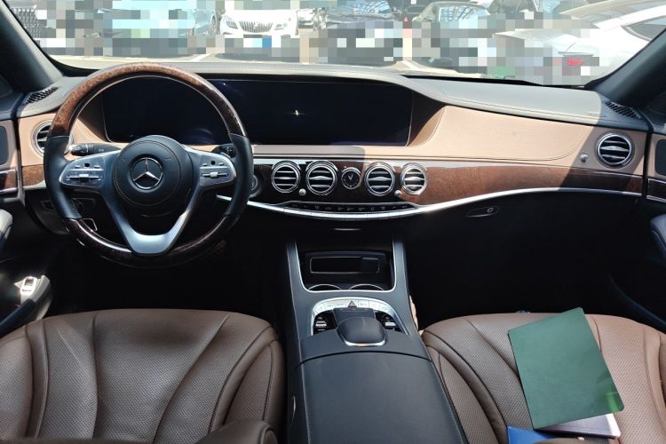 Used Mercedes-Benz S-Class 2019 S 350 L Prestige Model Ultimate Collection Center Console