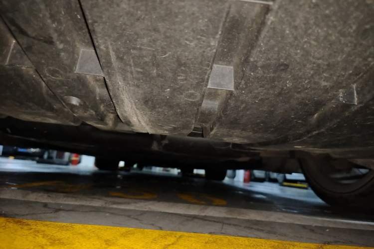 Used Mercedes-Benz S-Class  Chassis Front