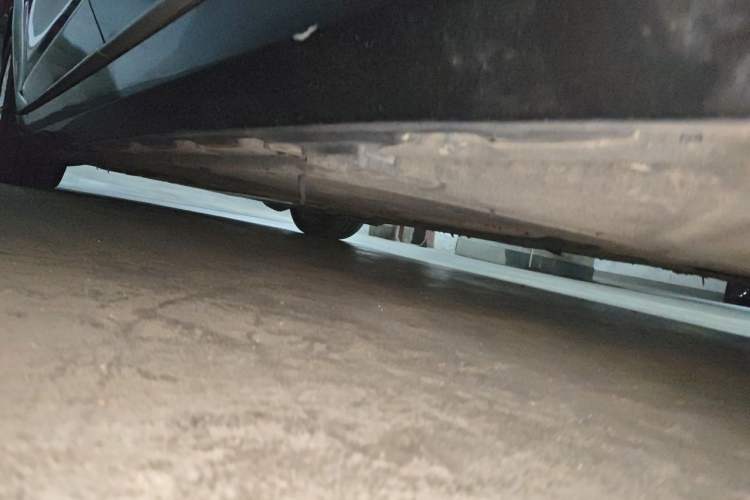 Used Mercedes-Benz S-Class 2019 S 350 L Executive Edition Chassis Rear Left