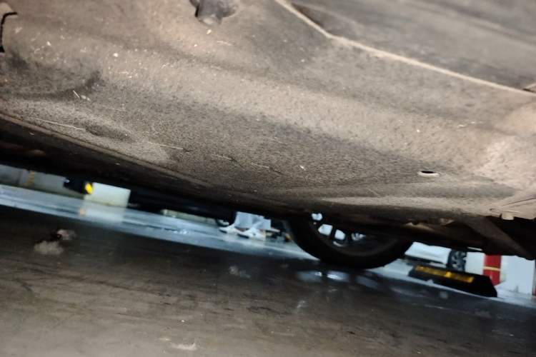 Used Mercedes-Benz S-Class  Chassis Rear Left