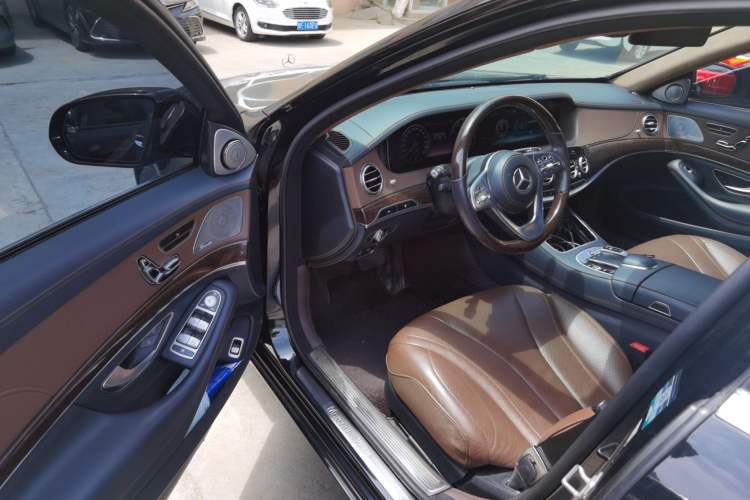 Used Mercedes-Benz S-Class 2019 S 320 L Driver Seat