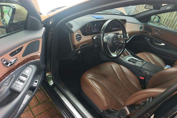 Used Mercedes-Benz S-Class 2019 S 320 L Driver Seat