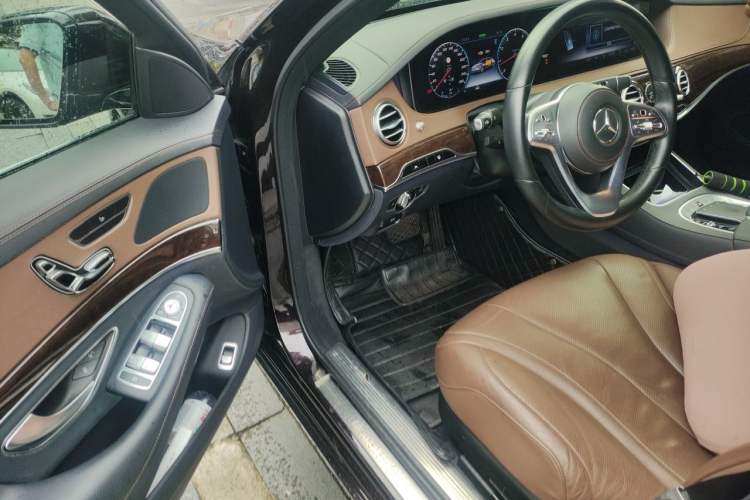Used Mercedes-Benz S-Class 2019 S 320 L Prestige Edition Driver Seat