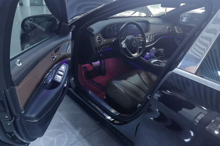 Used Mercedes-Benz S-Class 2019 S 450 L Driver Seat