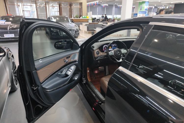 Used Mercedes-Benz S-Class 2019 S 450 L 4MATIC Driver Seat