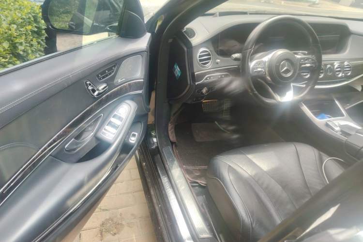 Used Mercedes-Benz S-Class 2019 S 450 L 4MATIC Driver Seat
