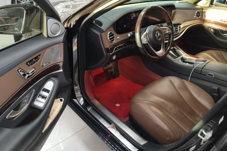 Used Mercedes-Benz S-Class 2019 S 350 L Executive Edition Driver Seat