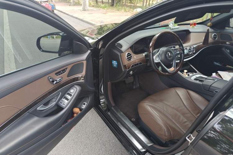 Used Mercedes-Benz S-Class 2019 S 350 L Prestige Model Ultimate Collection Driver Seat