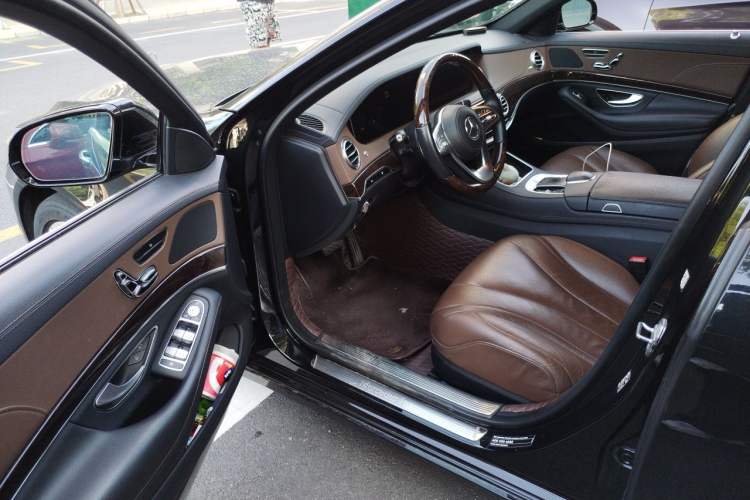 Used Mercedes-Benz S-Class 2019 S 350 L Executive Edition Driver Seat