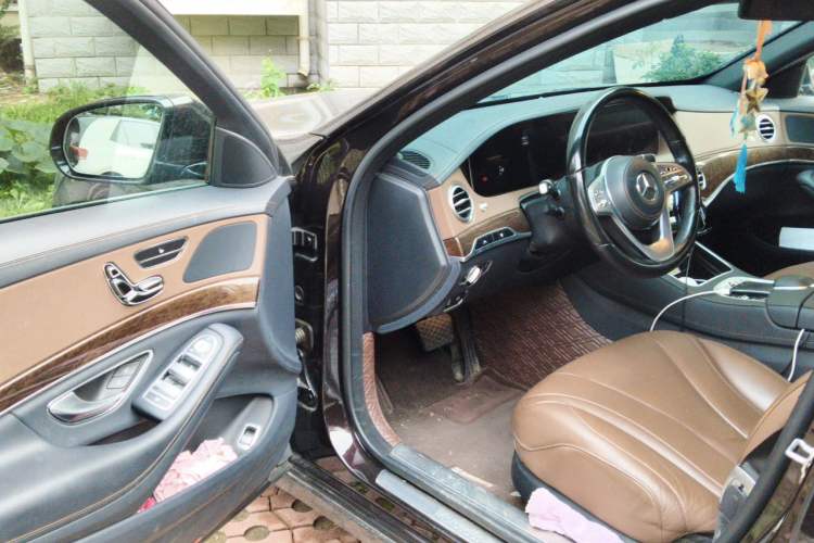 Used Mercedes-Benz S-Class 2019 S 320 L Driver Seat