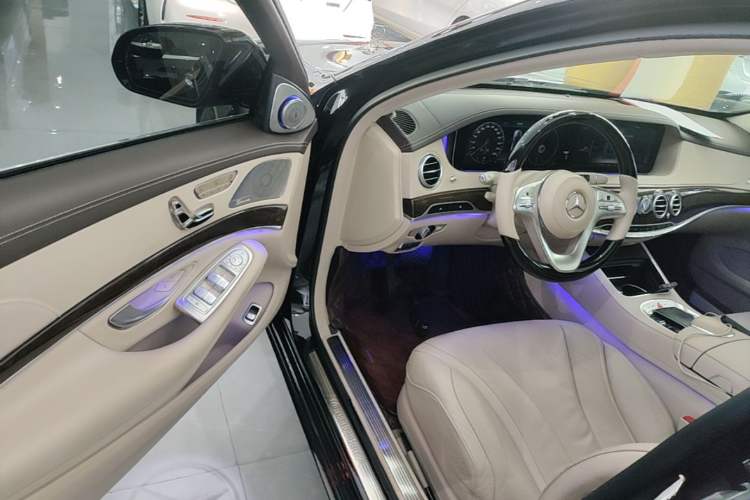 Used Mercedes-Benz S-Class 2019 S 320 L Prestige Edition Driver Seat