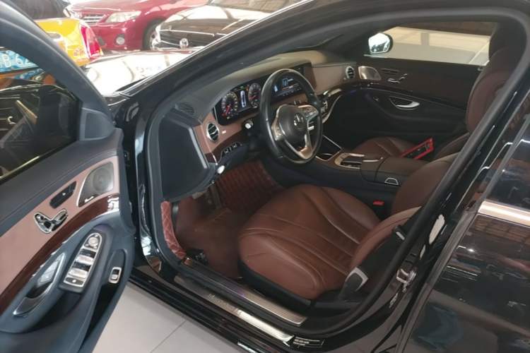 Used Mercedes-Benz S-Class 2019 S 320 L Driver Seat