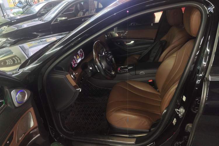 Used Mercedes-Benz S-Class 2019 S 350 L Executive Edition Driver Seat
