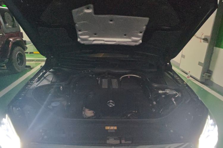 Used Mercedes-Benz S-Class 2019 S 450 L 4MATIC Exclusive Edition Engine Bay