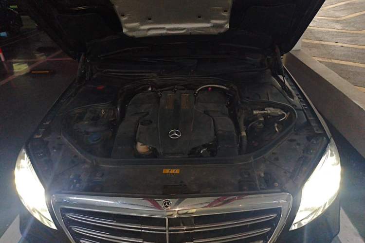 Used Mercedes-Benz S-Class 2019 S 450 L 4MATIC Engine Bay