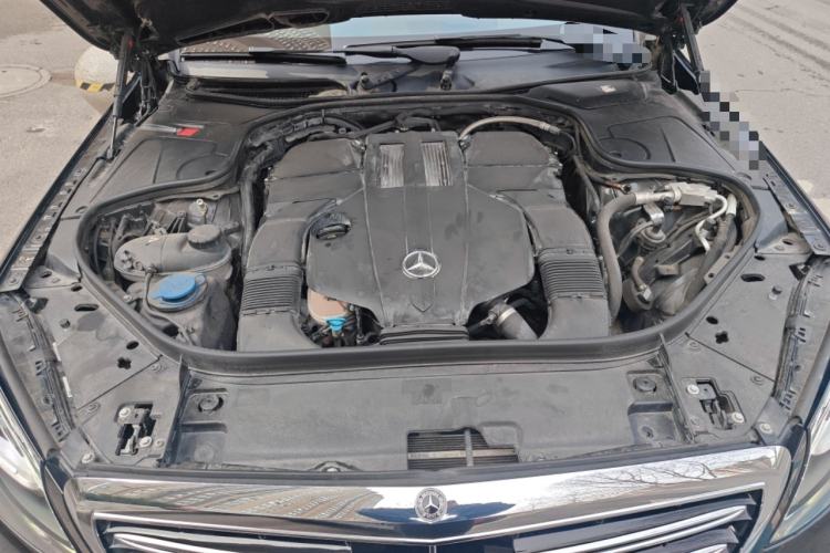 Used Mercedes-Benz S-Class 2019 S 350 L Luxury Edition Prestige Edition Engine Bay