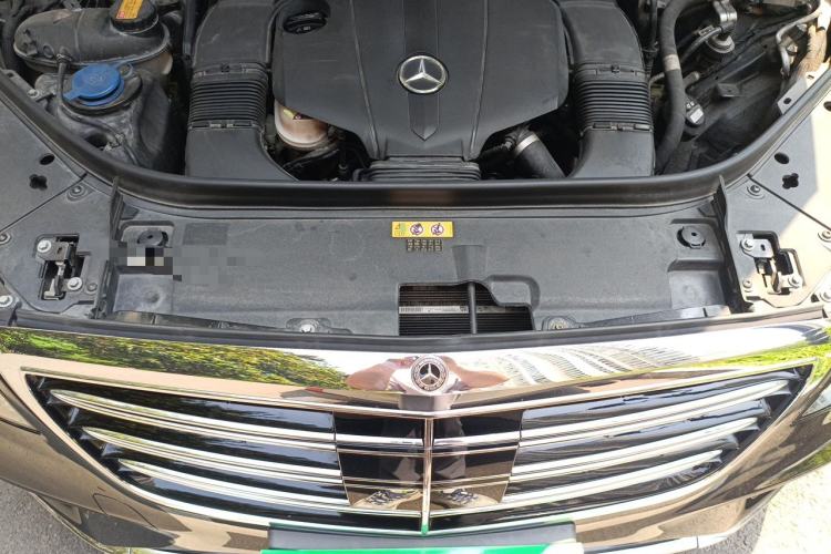 Used Mercedes-Benz S-Class 2019 S 450 L 4MATIC Engine Bay