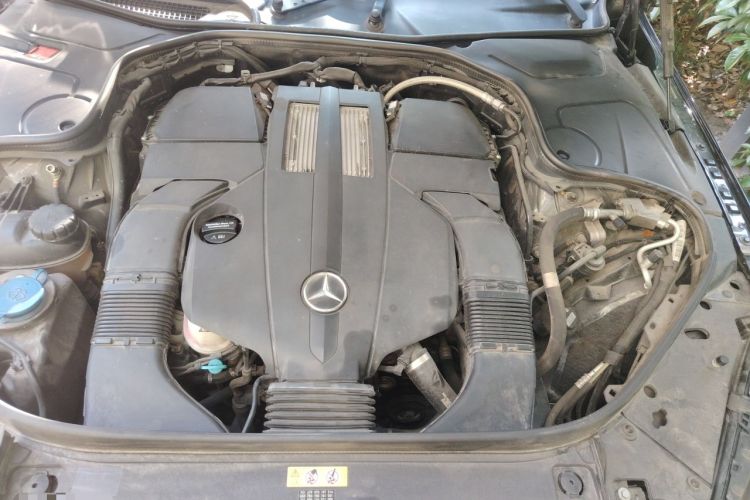 Used Mercedes-Benz S-Class 2019 S 350 L Executive Edition Engine Bay