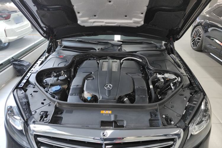 Used Mercedes-Benz S-Class 2019 S 350 L Executive Edition Engine Bay