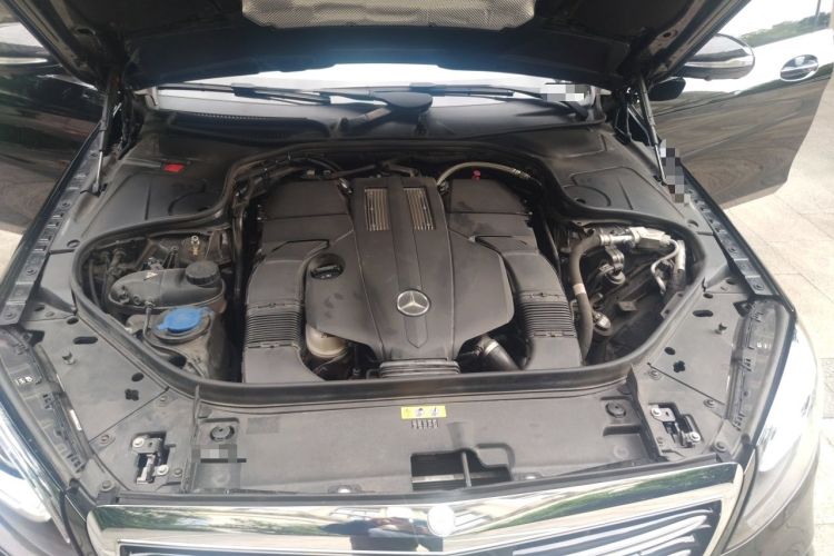Used Mercedes-Benz S-Class 2019 S 450 L 4MATIC Engine Bay