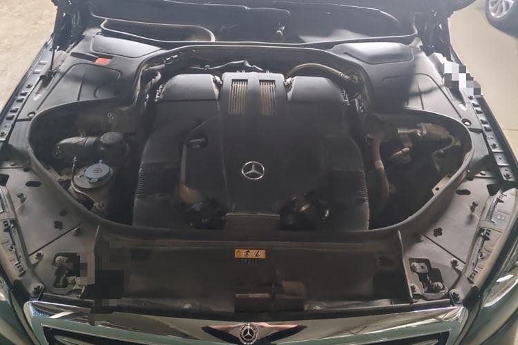 Used Mercedes-Benz S-Class 2019 S 350 L Luxury Edition Prestige Edition Engine Bay