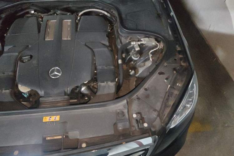 Used Mercedes-Benz S-Class 2019 S 350 L Executive Edition Engine Bay Left