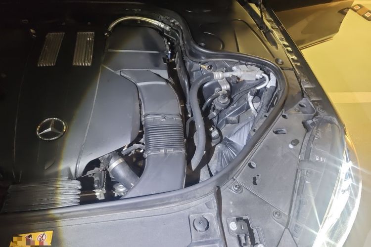 Used Mercedes-Benz S-Class 2019 S 350 L Prestige Model Ultimate Collection Engine Bay Left