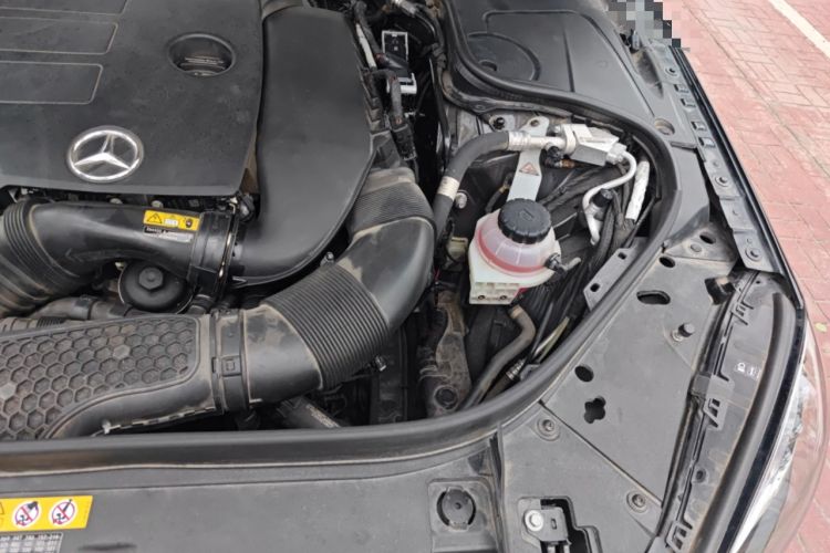 Used Mercedes-Benz S-Class 2019 S 320 L Engine Bay Left