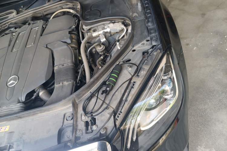 Used Mercedes-Benz S-Class 2019 S 350 L Prestige Model Ultimate Collection Engine Bay Left