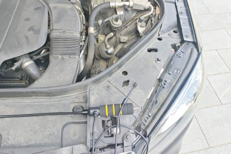 Used Mercedes-Benz S-Class 2019 S 350 L Prestige Model Ultimate Collection Engine Bay Left