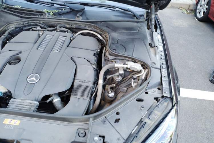 Used Mercedes-Benz S-Class 2019 S 350 L Executive Edition Engine Bay Left