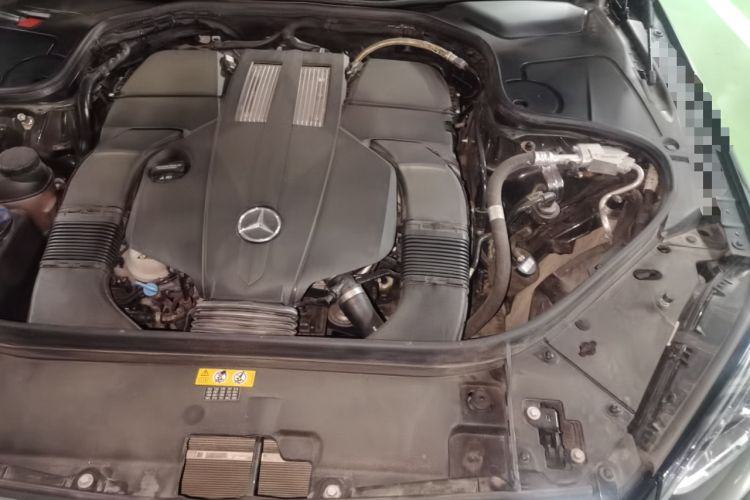 Used Mercedes-Benz S-Class 2019 S 350 L Executive Edition Engine Bay Left