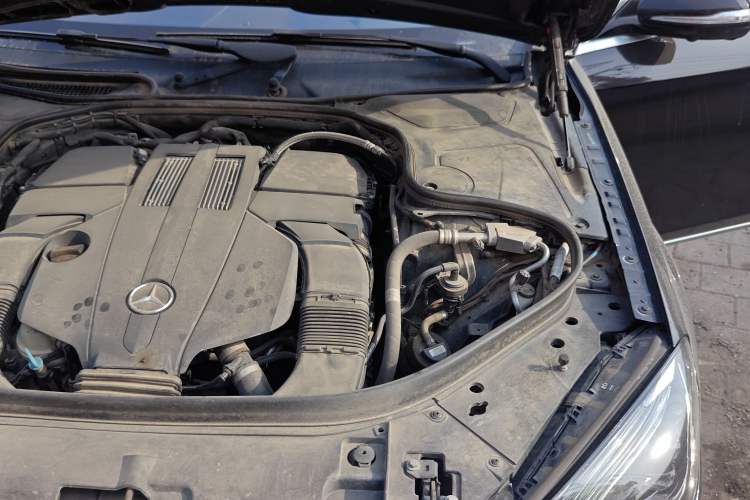 Used Mercedes-Benz S-Class 2019 S 350 L Luxury Edition Prestige Edition Engine Bay Left