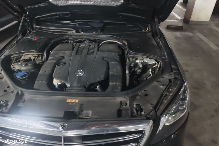 Used Mercedes-Benz S-Class 2019 S 350 L Luxury Edition Prestige Edition Engine Bay Left