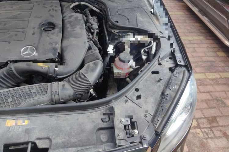 Used Mercedes-Benz S-Class 2019 S 320 L Engine Bay Left