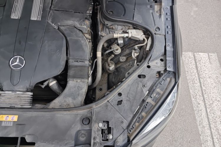 Used Mercedes-Benz S-Class 2019 S 350 L Prestige Model Ultimate Collection Engine Bay Left