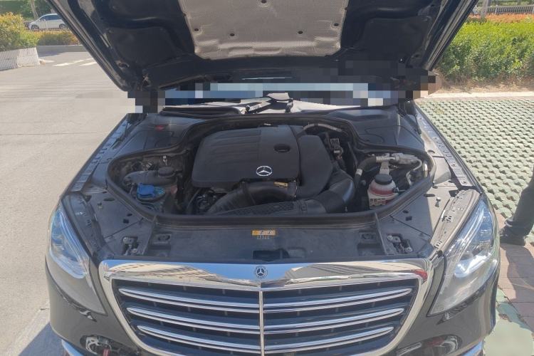 Used Mercedes-Benz S-Class 2019 S 320 L Engine Bay