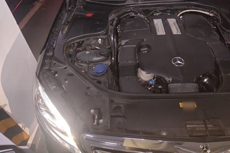 Used Mercedes-Benz S-Class 2019 S 350 L Luxury Edition Prestige Edition Engine Bay Right