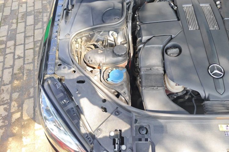 Used Mercedes-Benz S-Class 2019 S 450 L 4MATIC Engine Bay Right