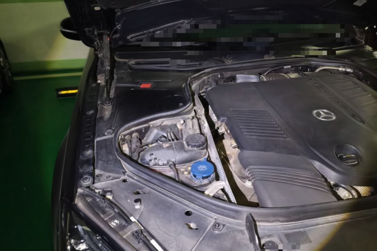 Used Mercedes-Benz S-Class 2019 S 350 L Prestige Model Ultimate Collection Engine Bay Right