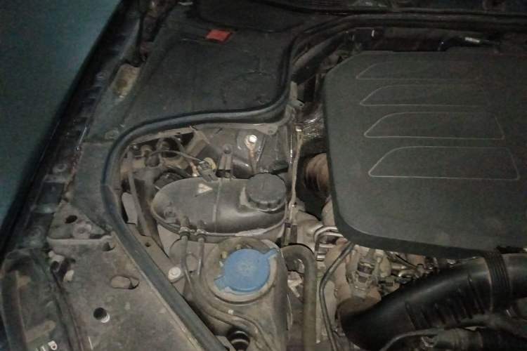 Used Mercedes-Benz S-Class 2019 S 320 L Engine Bay Right