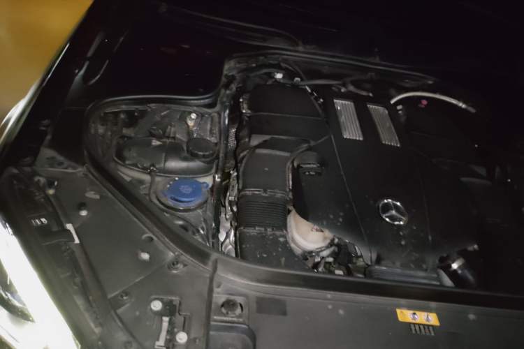 Used Mercedes-Benz S-Class 2019 S 450 L 4MATIC Engine Bay Right