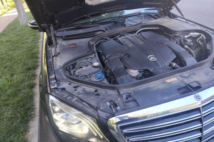 Used Mercedes-Benz S-Class 2019 S 350 L Executive Edition Engine Bay Right