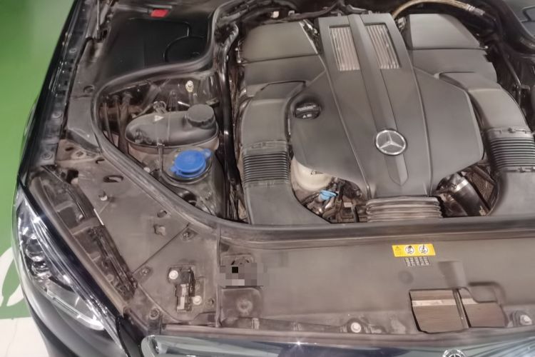 Used Mercedes-Benz S-Class 2019 S 350 L Executive Edition Engine Bay Right