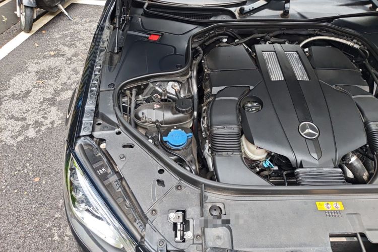Used Mercedes-Benz S-Class 2019 S 350 L Executive Edition Engine Bay Right