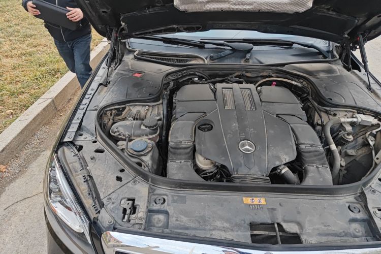 Used Mercedes-Benz S-Class 2019 S 450 L 4MATIC Exclusive Edition Engine Bay Right