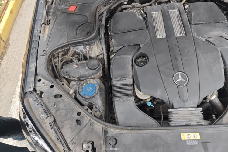Used Mercedes-Benz S-Class 2019 S 350 L Prestige Model Ultimate Collection Engine Bay Right